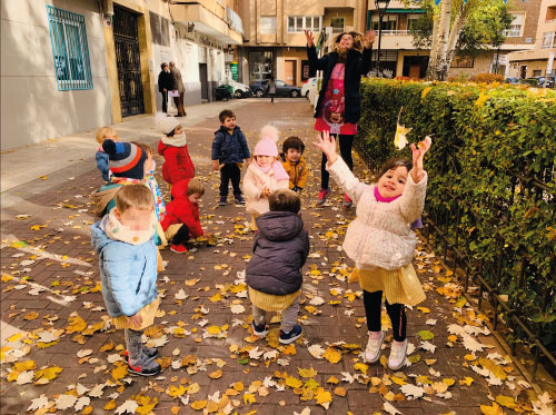 actividad-otoño-jugando